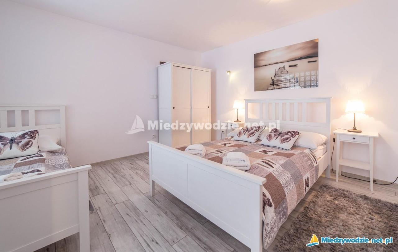 Delfin Międzywodzie Exterior foto